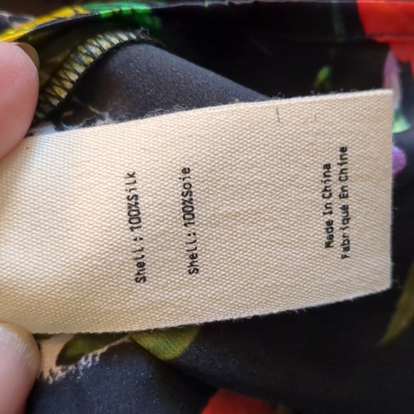 L’Agence 100% Silk Botanical Snake Tyler Holly Button Front Blouse - Picture 7 of 16